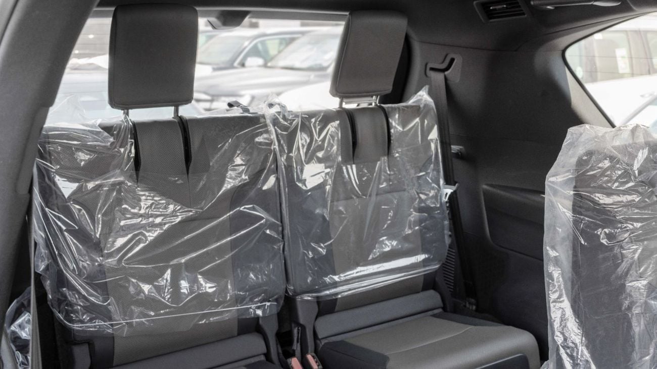 Lexus LX 600 2026 Lexus LX600 Over-Trail 3.5L AT Petrol (Black-Black)