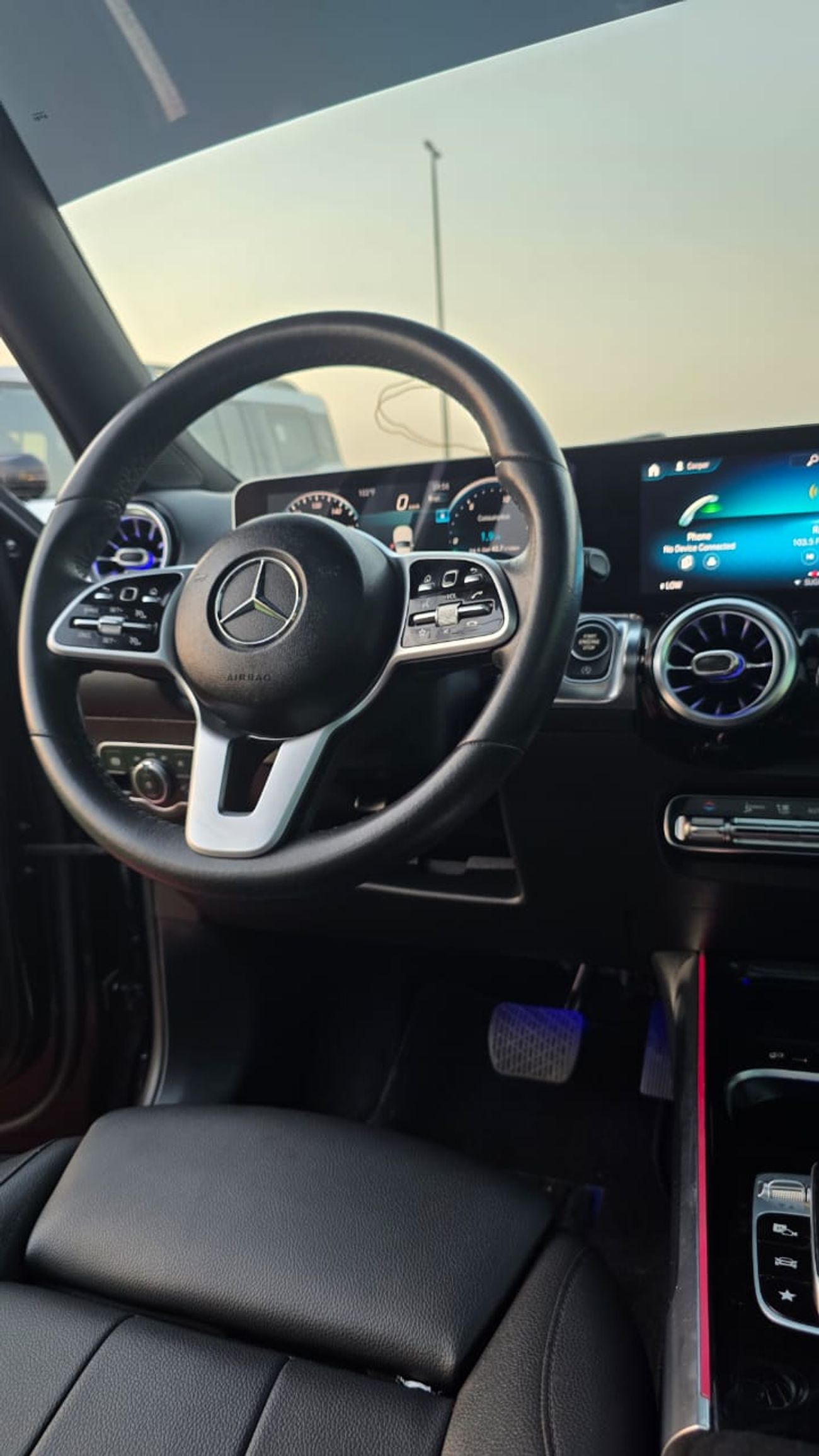 مرسيدس بنز GLB 250 4MATIC