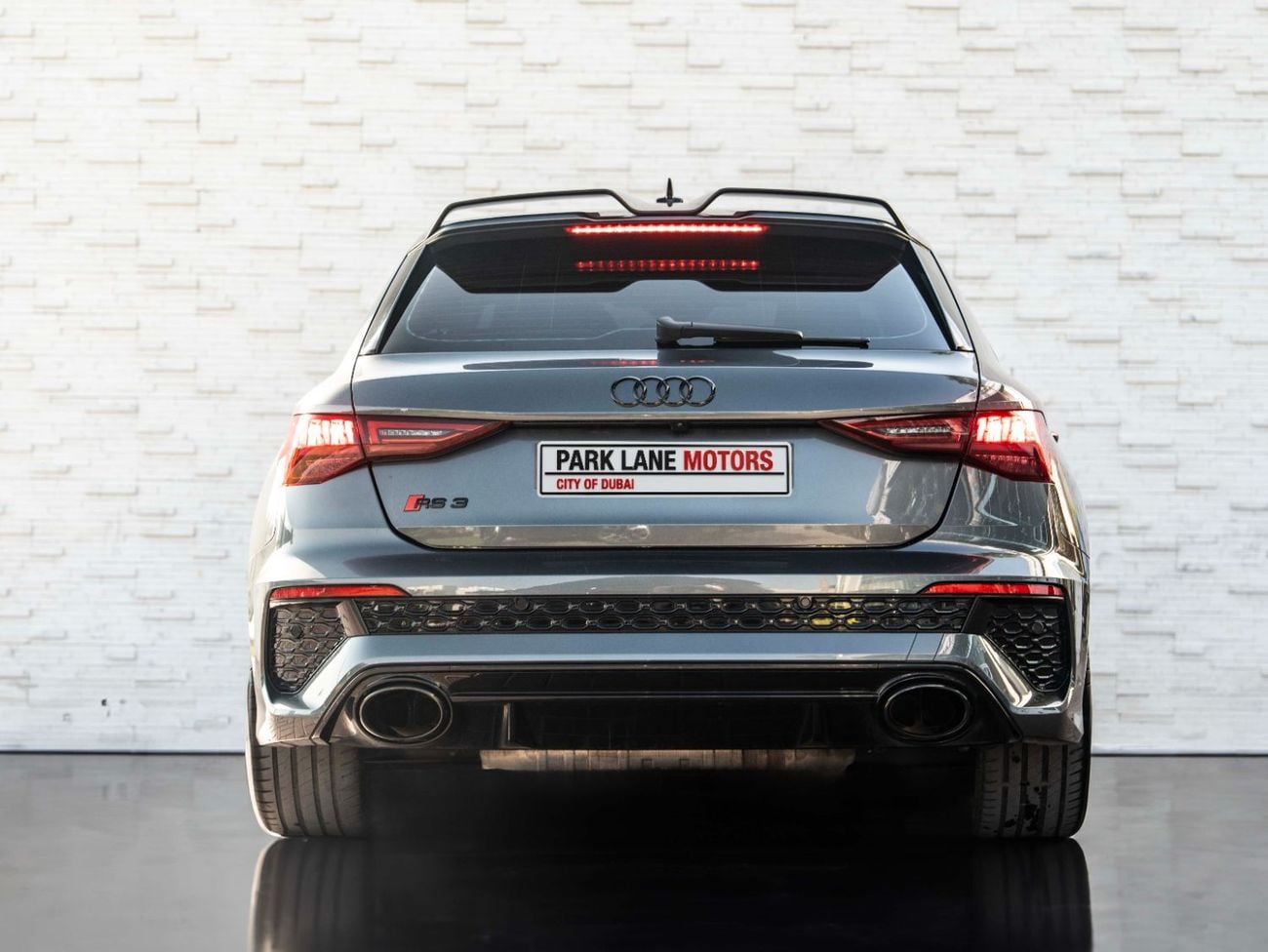 Audi RS3 TFSI quattro 2.5L Sportback