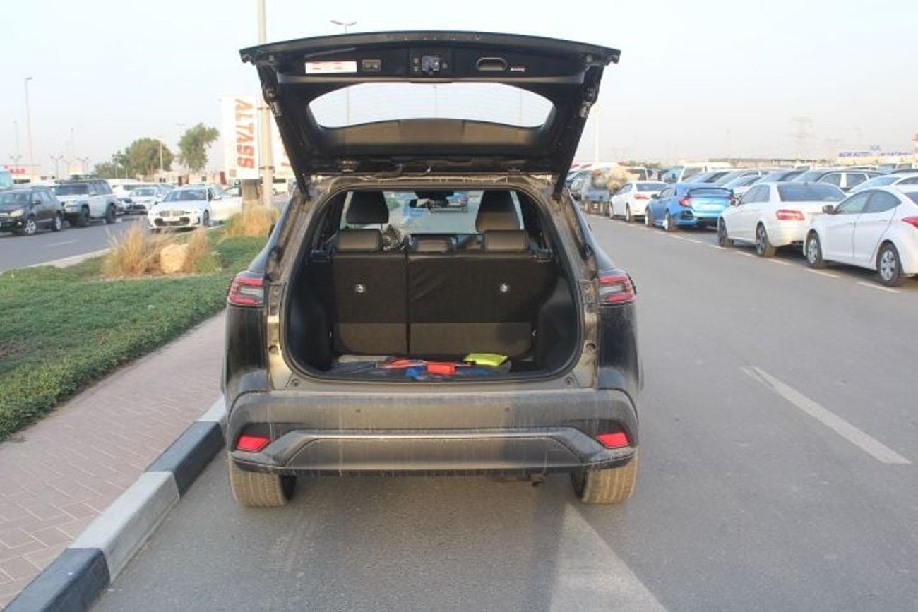 Toyota Frontlander Luxury Plus