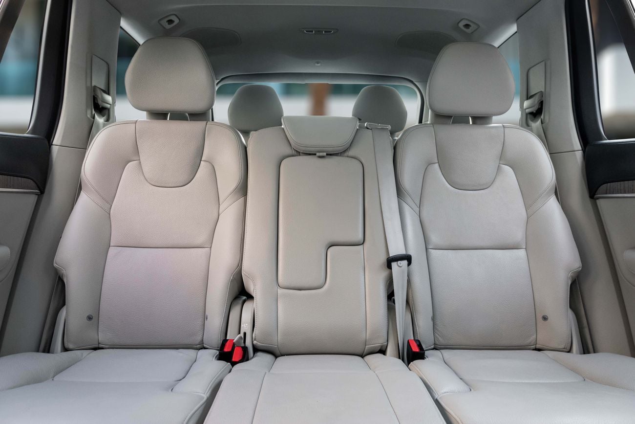 Volvo XC90 XC90 B5 Plus Bright | 2,742 P.M | 0% Downpayment | AGENCY WARRANTY