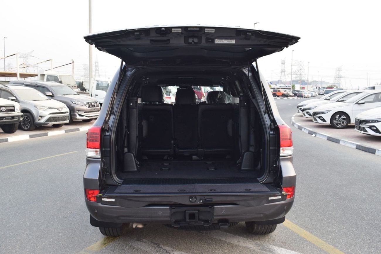 Toyota Land Cruiser 2018 TOYOTA LAND CRUISER  VX V8