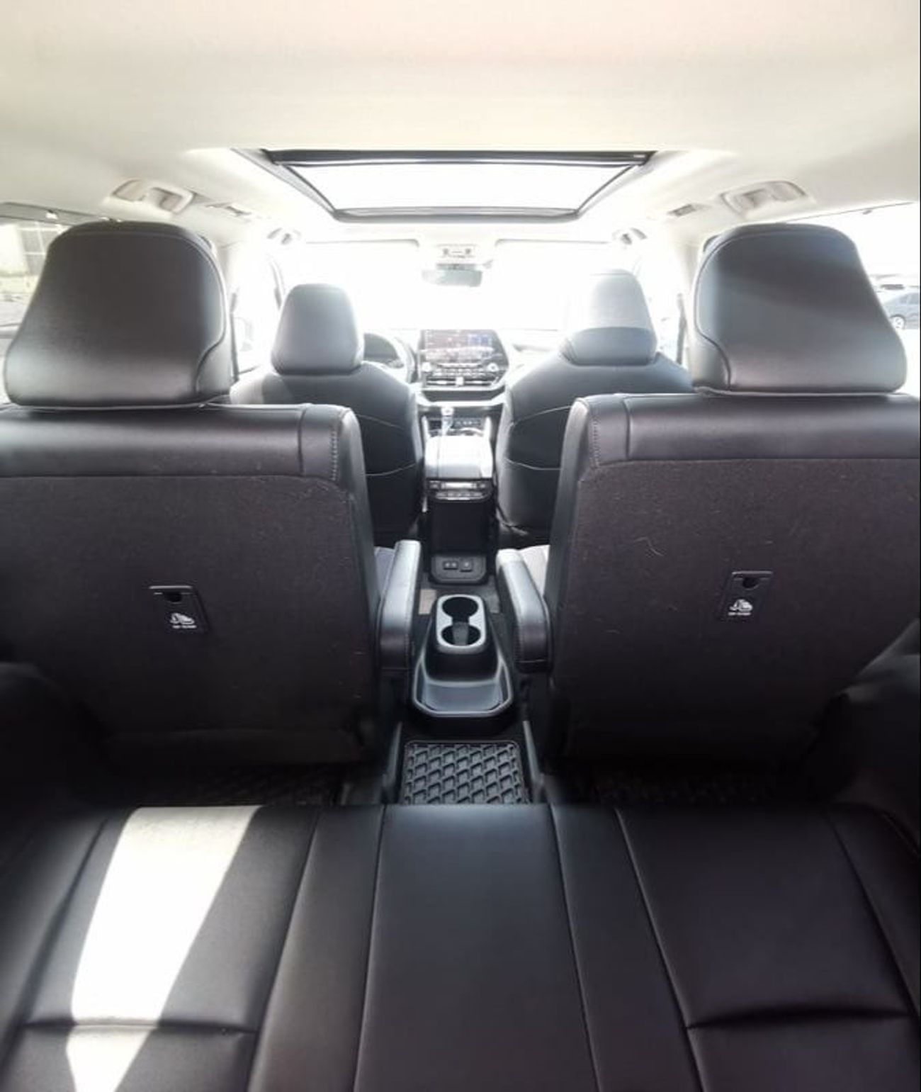 Toyota Highlander TOYOTA HIGHLANDER PLATINUM -2021 BLACK