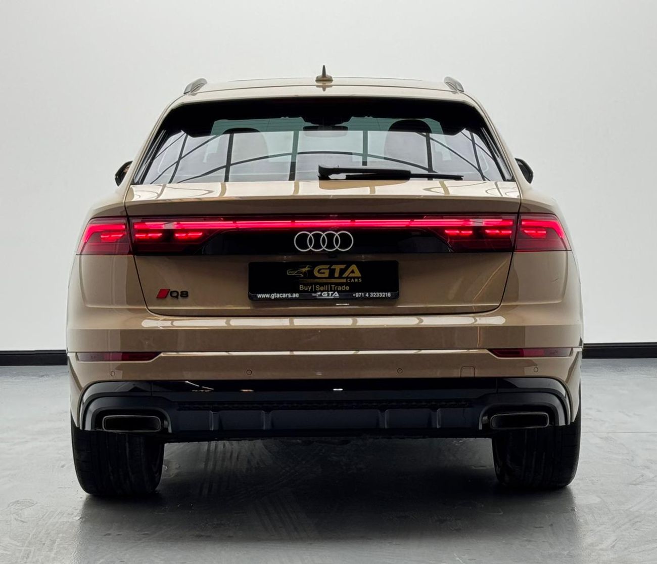 أودي Q8 55 TFSI quattro (340 HP) 2024 Audi Q8 55 TFSI Quattro S-line, 2027 Audi Warranty and Service Pack, G