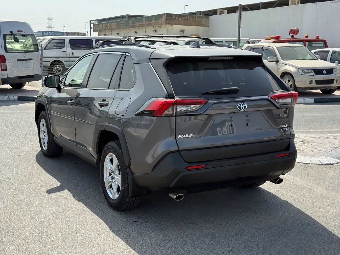 Toyota RAV4 XLE 2.5L 2021 TOYOTA RAV4 XLE HYBRID 4x4 FULL OPTIONS IMPORTED FROM USA