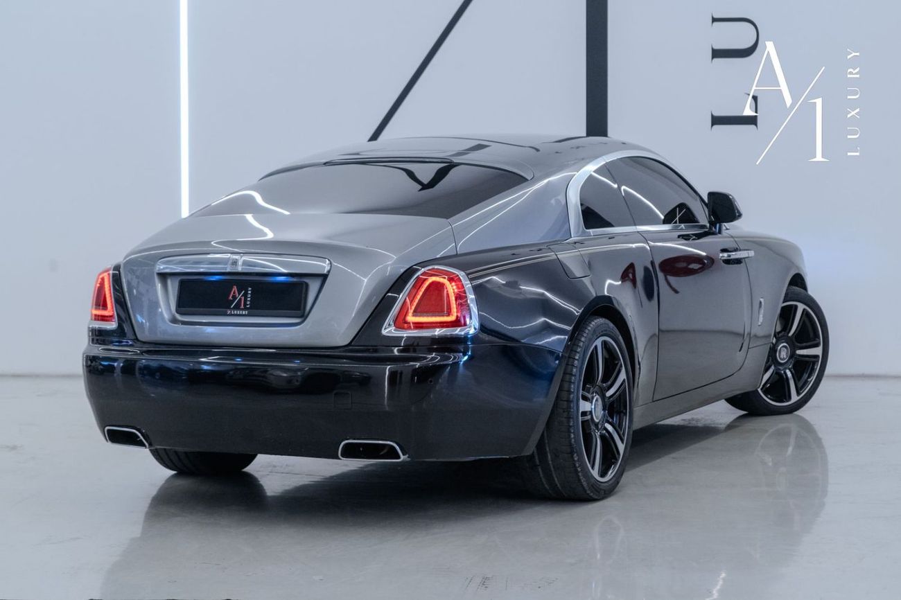 Rolls-Royce Wraith 2015 Rolls Royce Wraith, Full Service History, Starlight Roof, Excellent condition, GCC