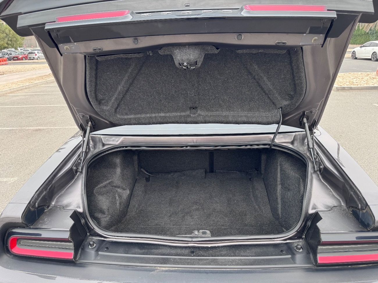 Dodge Challenger SRT8 392 Scat Pack Shaker 6.4L