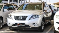 Nissan Pathfinder 4WD