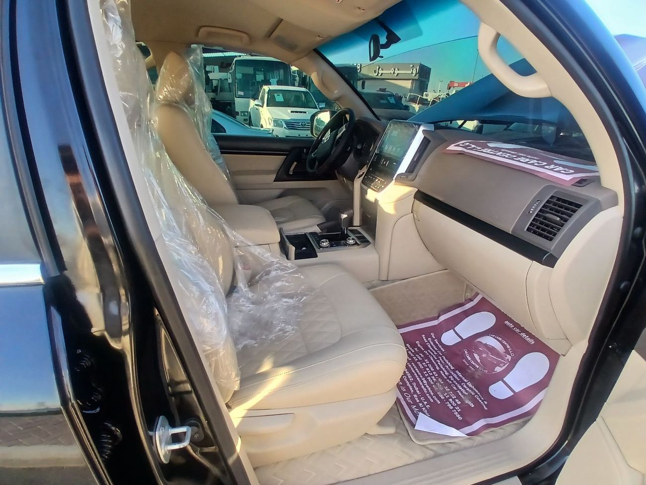 تويوتا لاند كروزر Toyota landcruise 2019Model 4.0 v6 petrol Engine Colour Black push start Transmission Automatic Inte