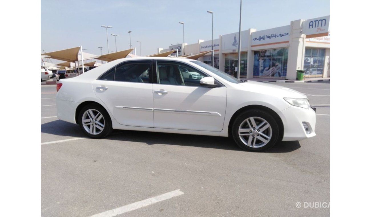 Toyota Camry Toyota camry 2015,,,, full option,,,,,,Gcc,,,, free accedant,,, for sale