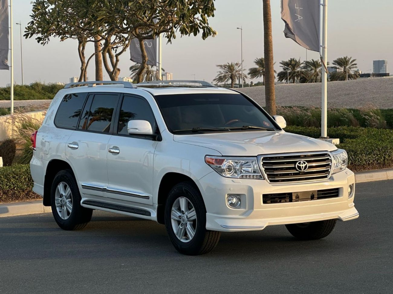 Toyota Land Cruiser GXR 4.6L