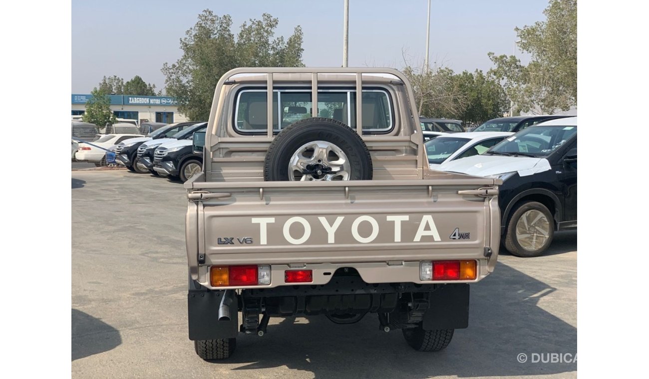 Toyota Land Cruiser Pick Up GRJ79 2020 4.0 L 4WD