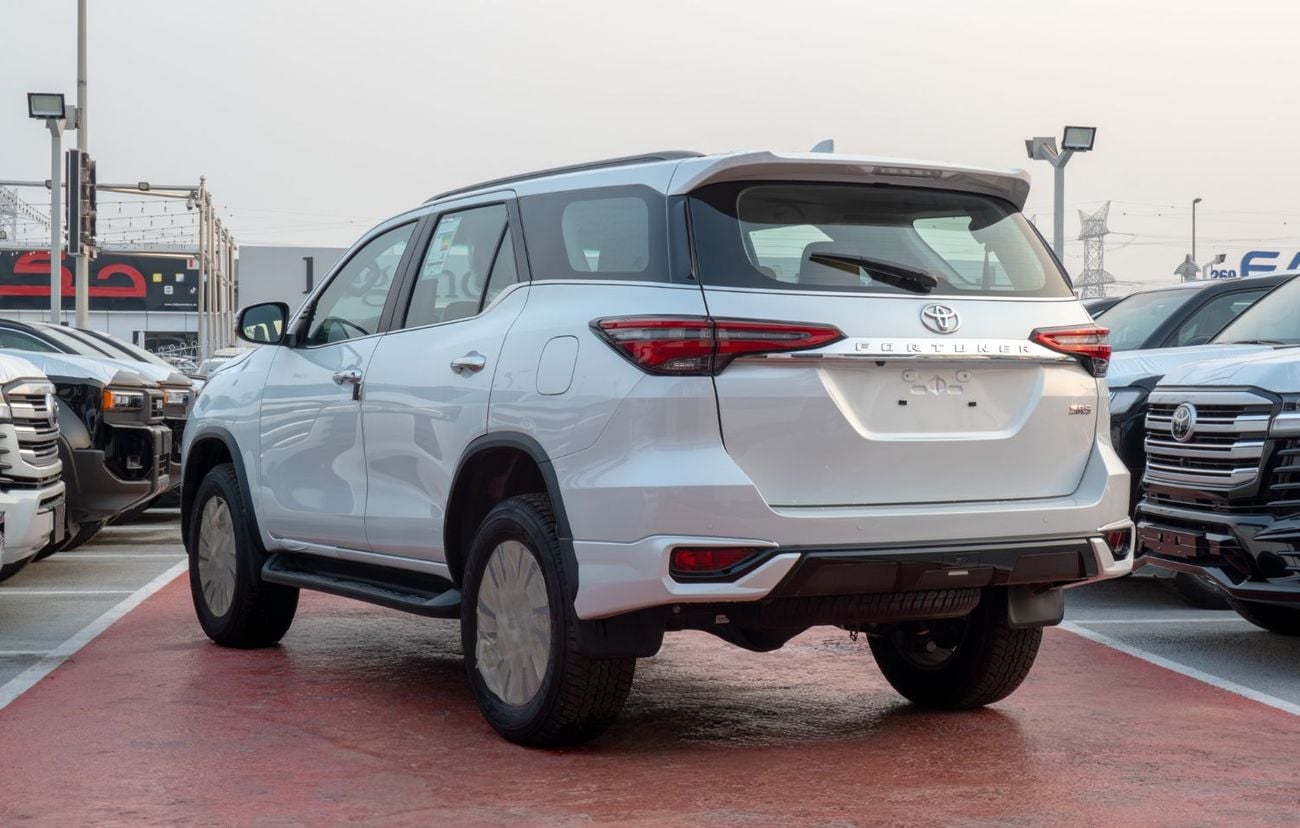 Toyota Fortuner SR5