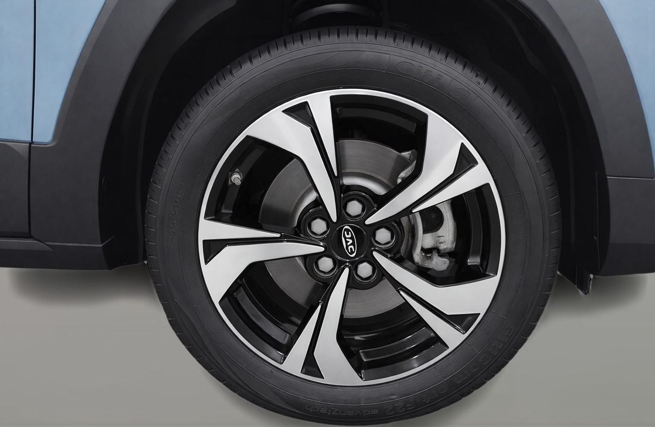 JAC JS4 INTELLIGENCE 2023 | AED 555/Month | 0 DP | 30 Day Return | Warranty