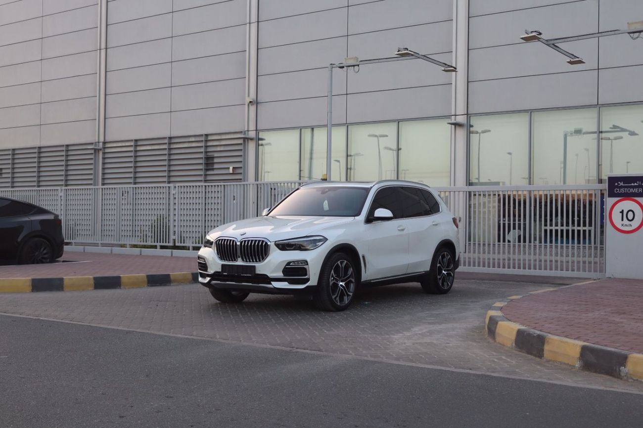 بي أم دبليو X5 40i X 3.0L