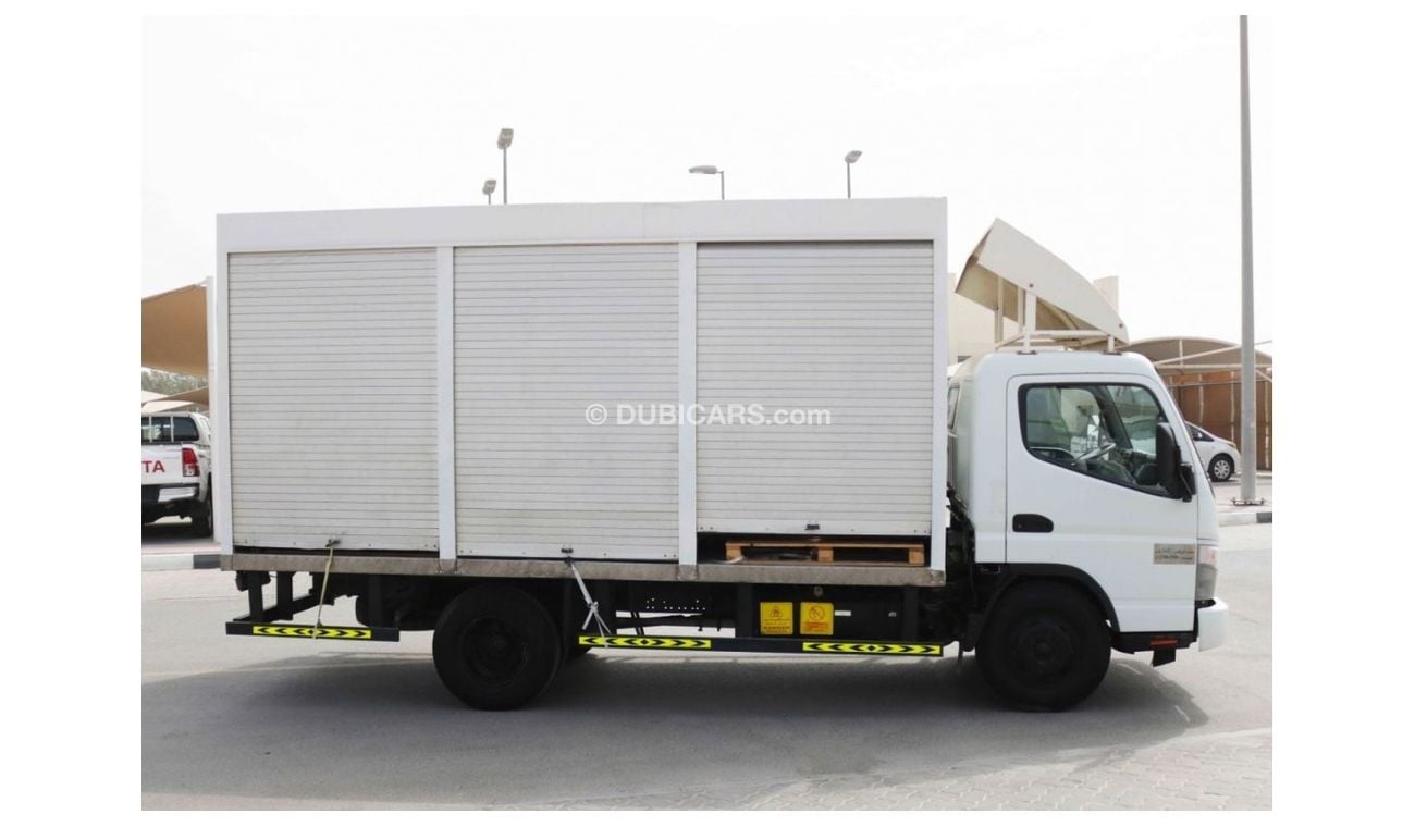 Mitsubishi Fuso Canter 2013 | FUSO CANTER WATER BODY - 3 TON CAPACITY WITH GCC SPECS AND EXCELLENT CONDITION