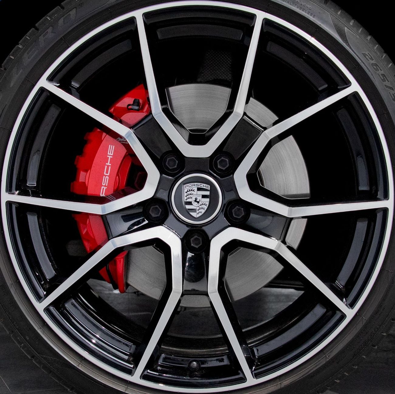 Porsche Taycan 4S
