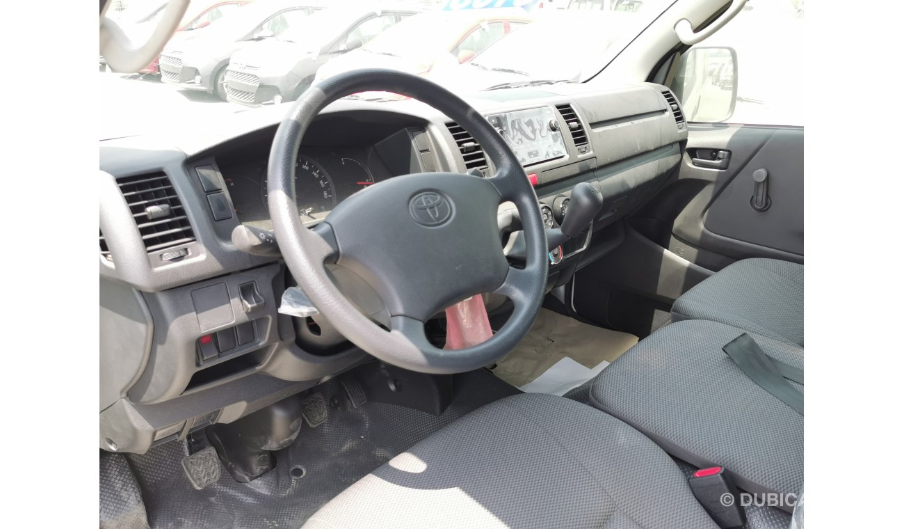 Toyota Hiace Standard ROOF MANUAL TRANSMISSION 2020 MODEL 15 SEATS 2.7L ENGINE ONLY FOR EXPORT VERY GOOD PRICE...