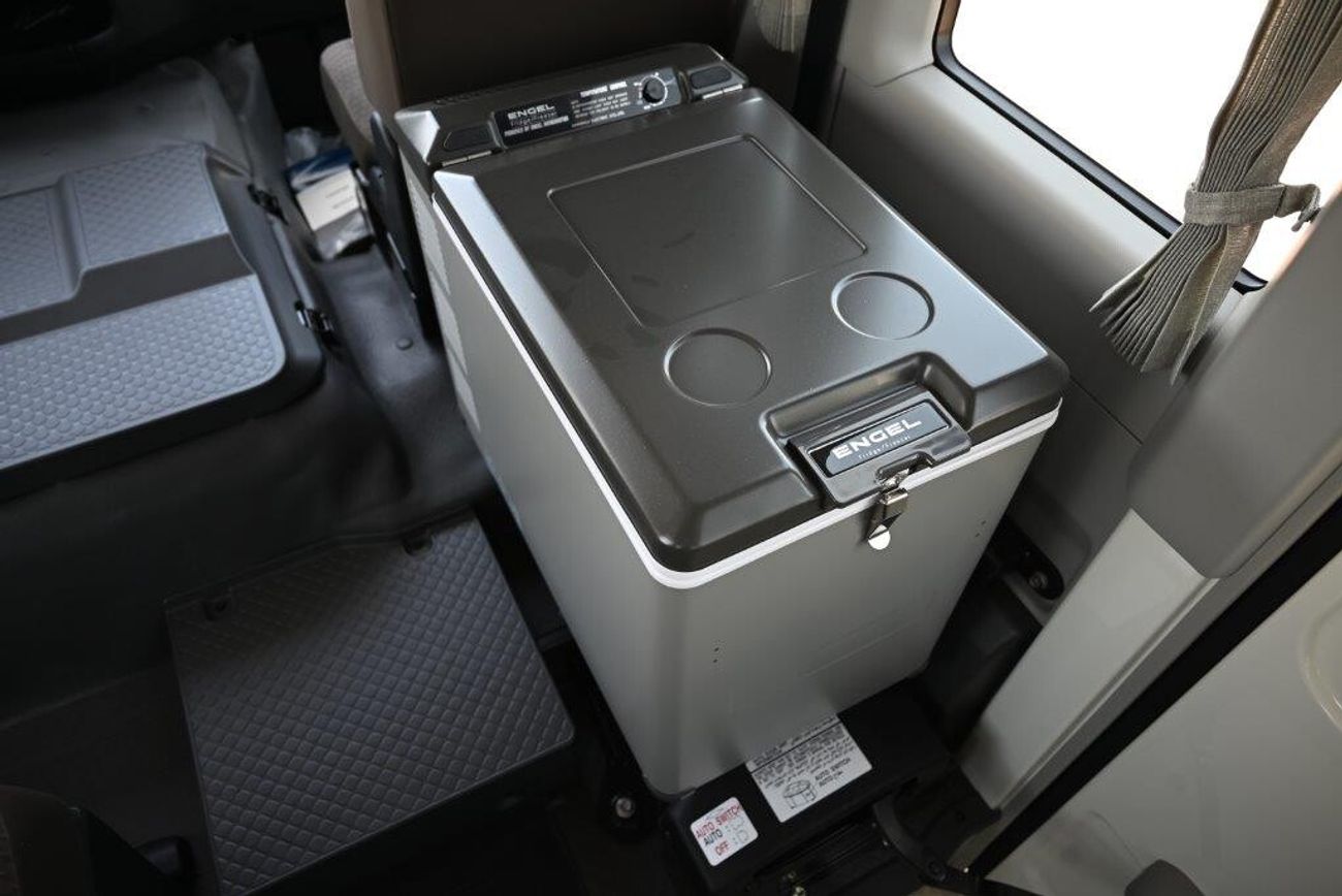 Toyota Coaster Highroof 4.0L Diesel Manual (22 Seater) EURO-4