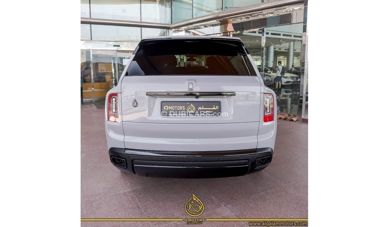 رولز رويس كولينان بلاك بادج