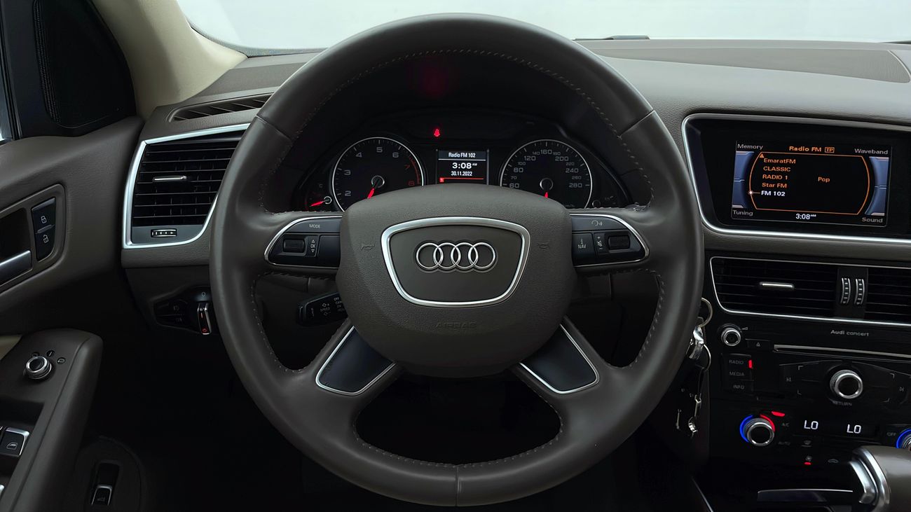 Audi Q5 40 TFSI QUATTRO 2 | Under Warranty | Inspected on 150+ parameters