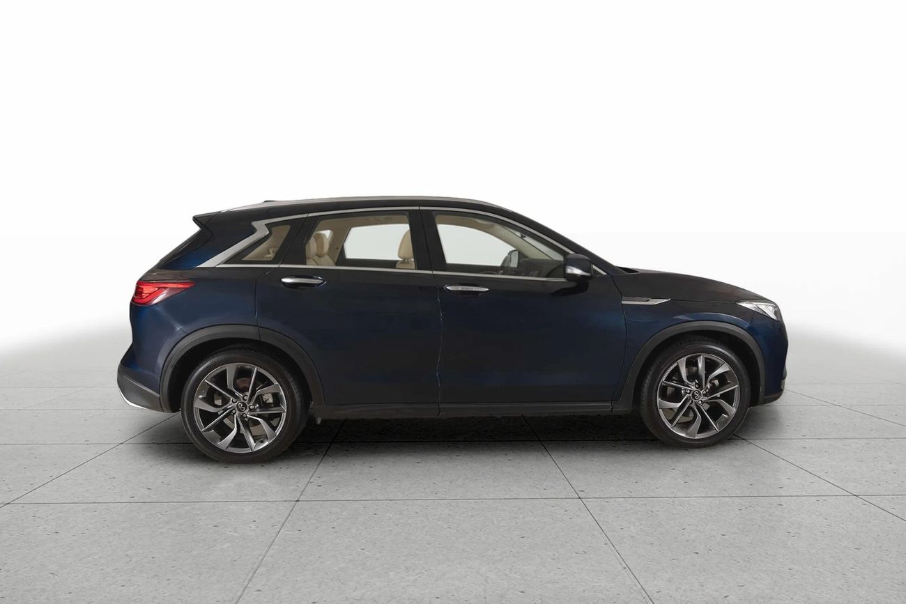 إنفينيتي QX50 LUXE 2.0