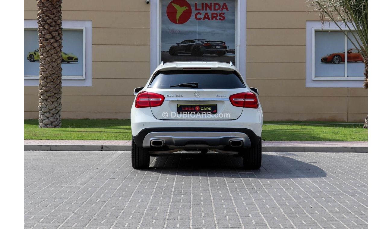 Mercedes-Benz GLA 250 X156