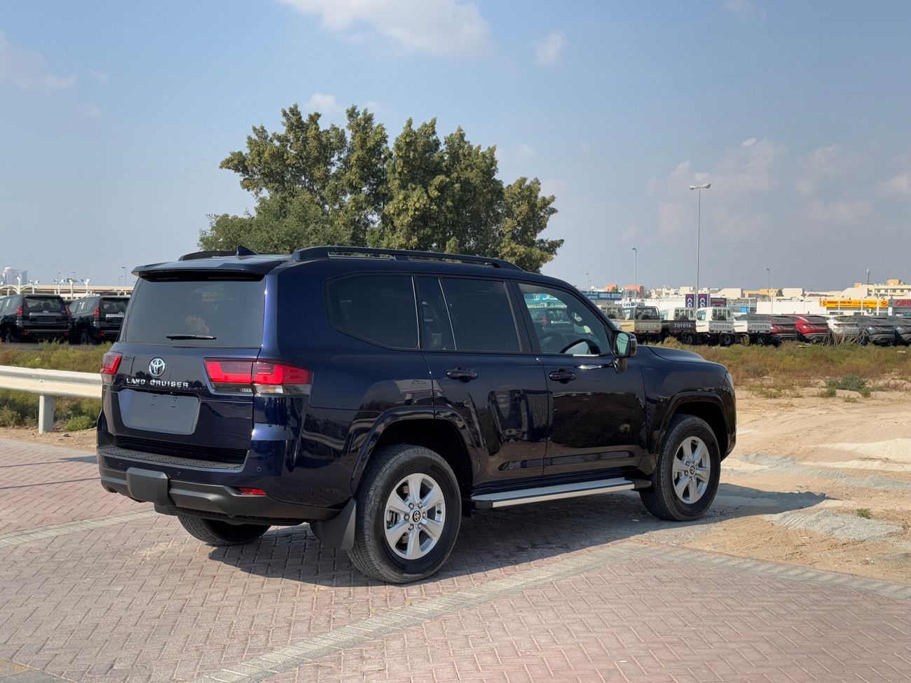 Toyota Land Cruiser Toyota Land Cruiser GXL 2024 Diesel 3.3L 7-Seats 4X4 SUV Brand New 0Km