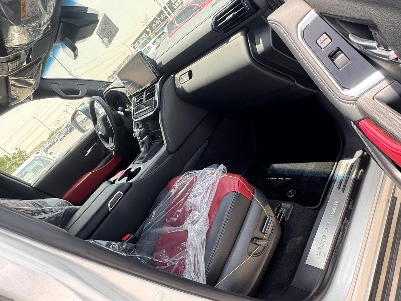 Toyota Land Cruiser VXR 3.5 L