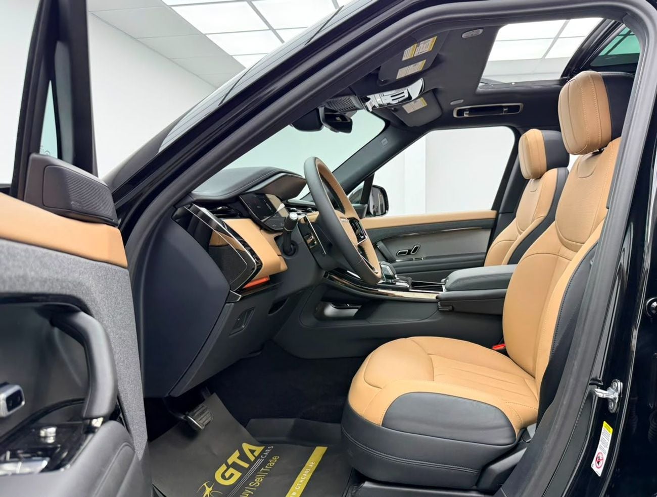 لاند روفر رينج روفر سبورت DYNAMIC SE P530 2025 Rover Sport P530 Dynamic SE, Auto Guard Warranty, Brand New, Canadian Specs.