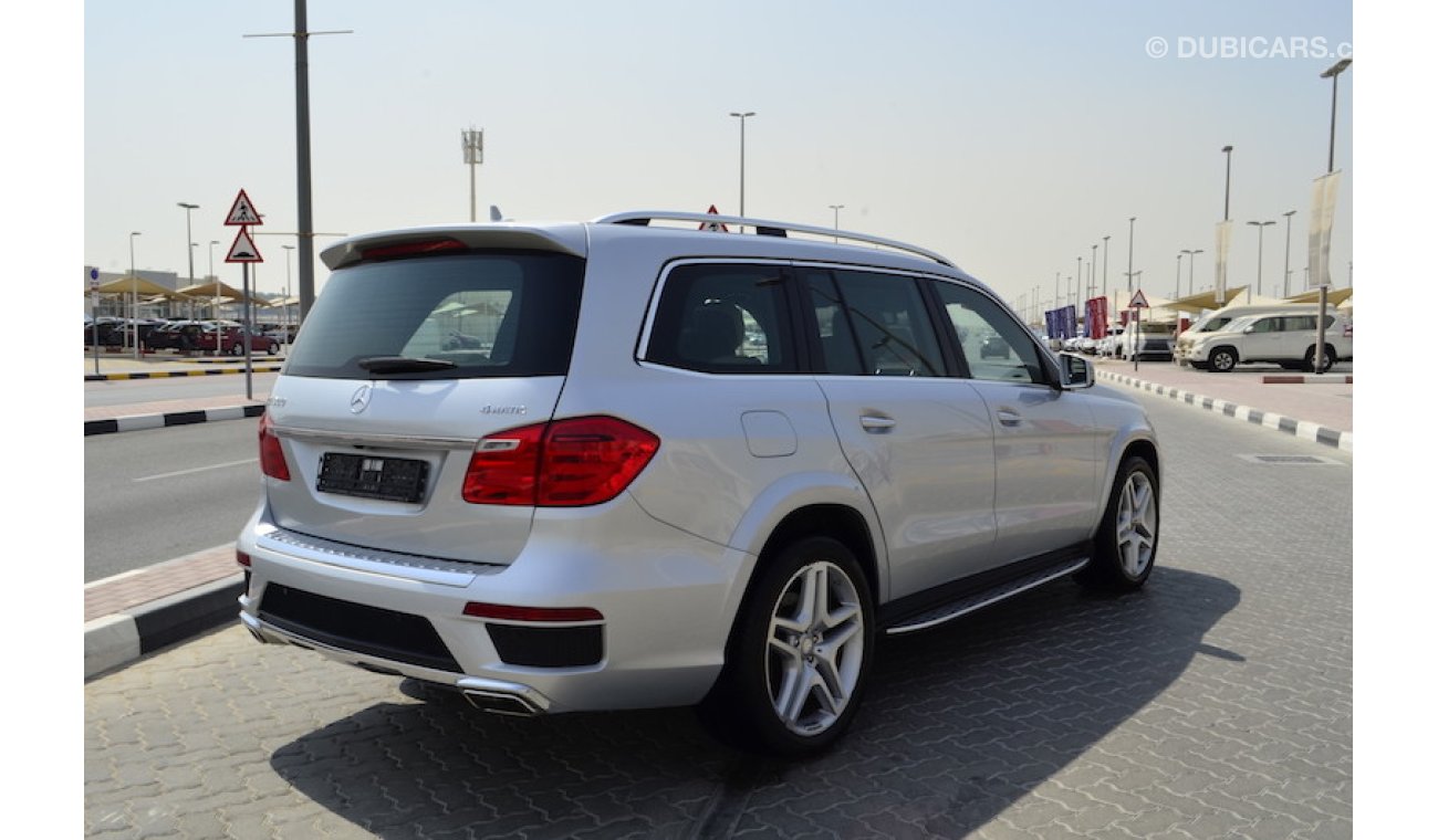 Mercedes-Benz GL 500 4MATIC 2013 4.6L V8 GCC SPECS