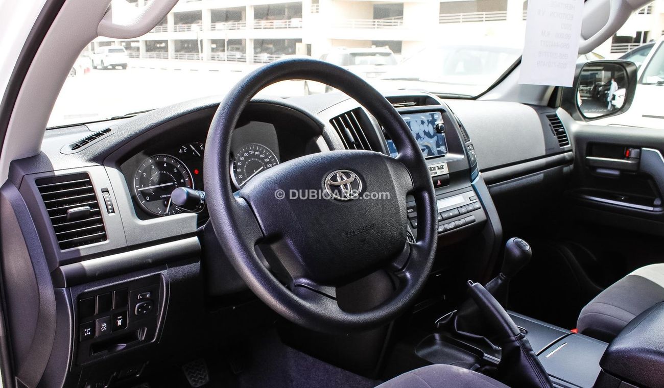 Toyota Land Cruiser Heritage Edition 7 OF 20 V6