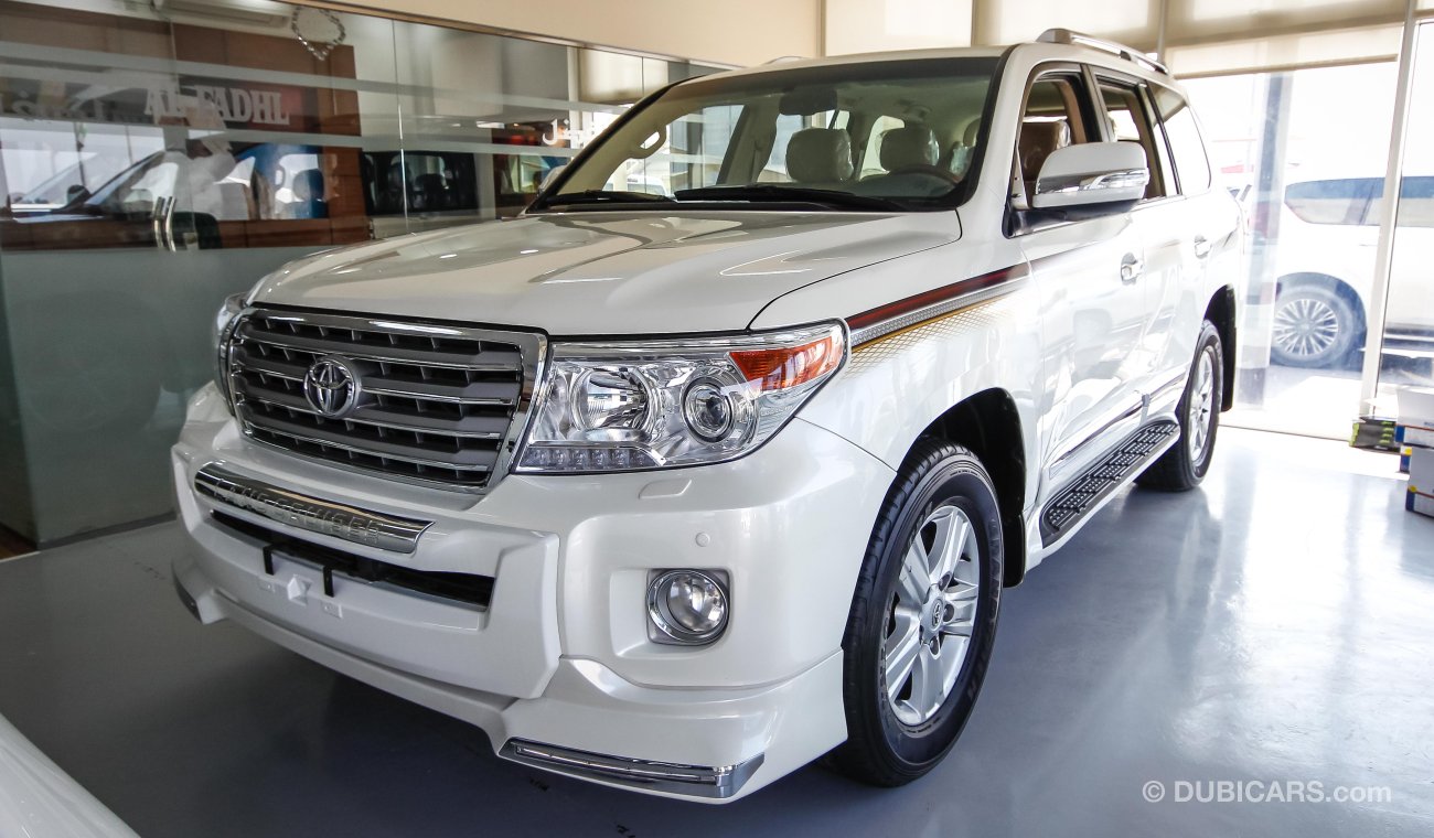 Toyota Land Cruiser GXR V6