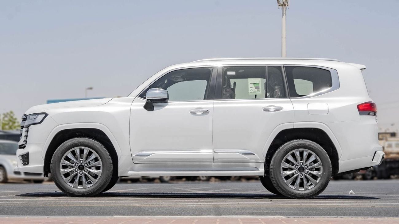 Toyota Land Cruiser 2026 Toyota Land Cruiser 300 VXR 3.5L AT Petrol Twin Turbo (White-red)