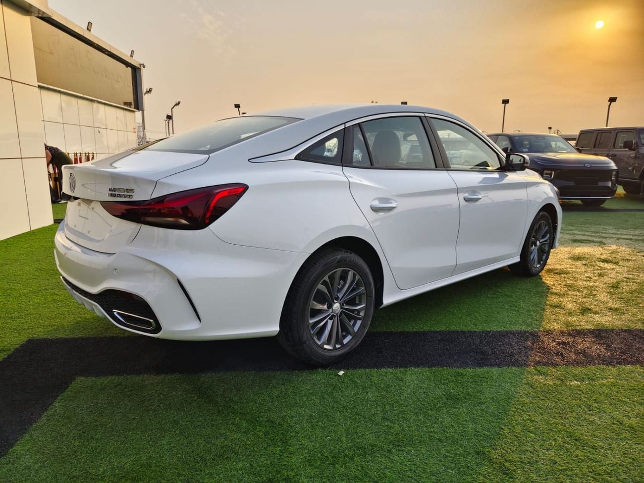 MG 5 LUX MG5 1.5L GLOBAL LUXURY EDITION AT 2026