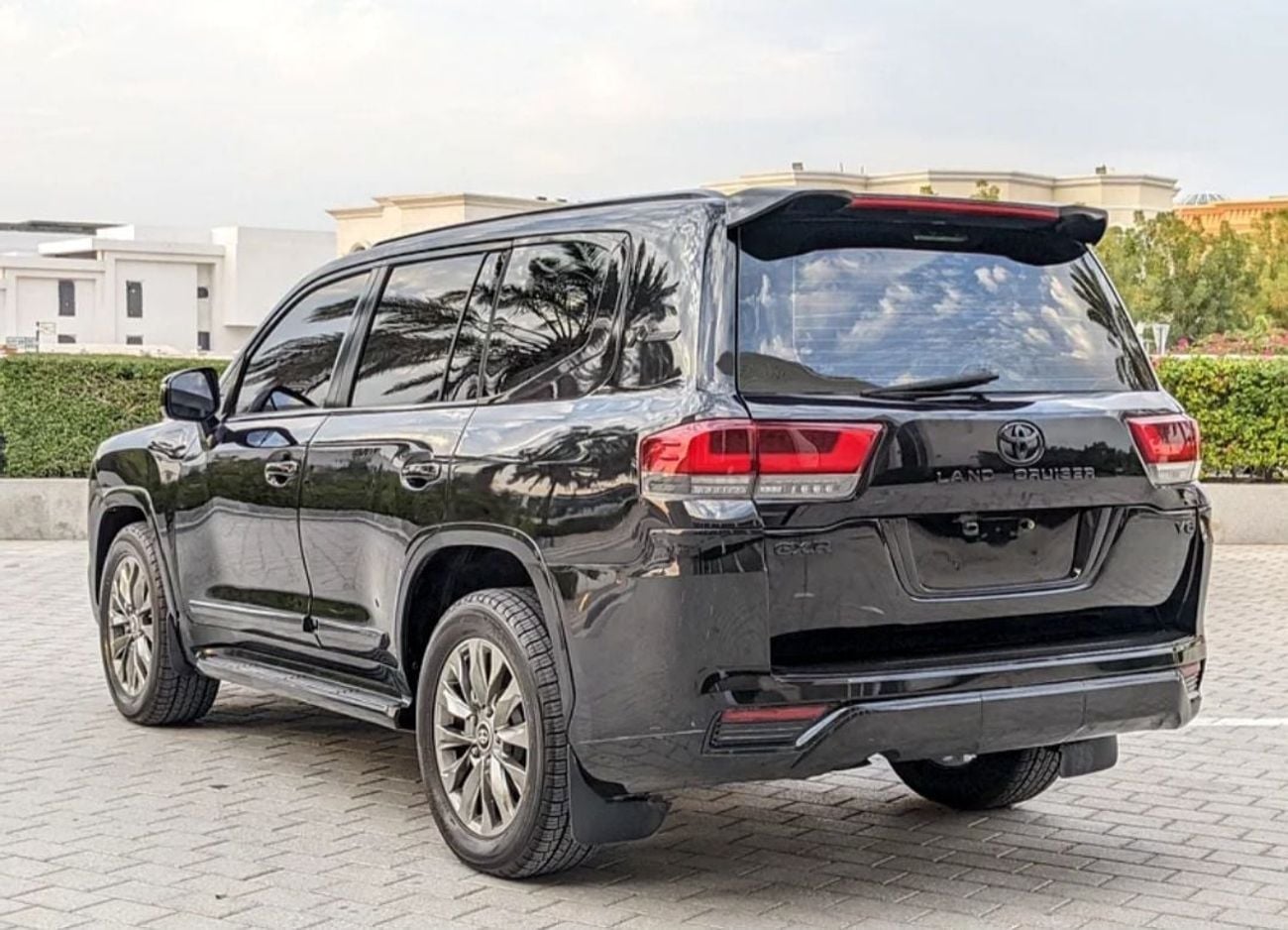 Toyota Land Cruiser GXR Toyota landcruise 2009 Model Facelifted 2025 GXR 4.0L V6 petrol Engine Colour Black push start Trans