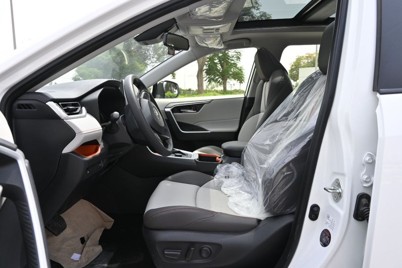 Toyota RAV4 2.5L Adventure, Leather Seat, Electric Seat, Radar, Panoramic Roof Model 2025 Saudi Specs