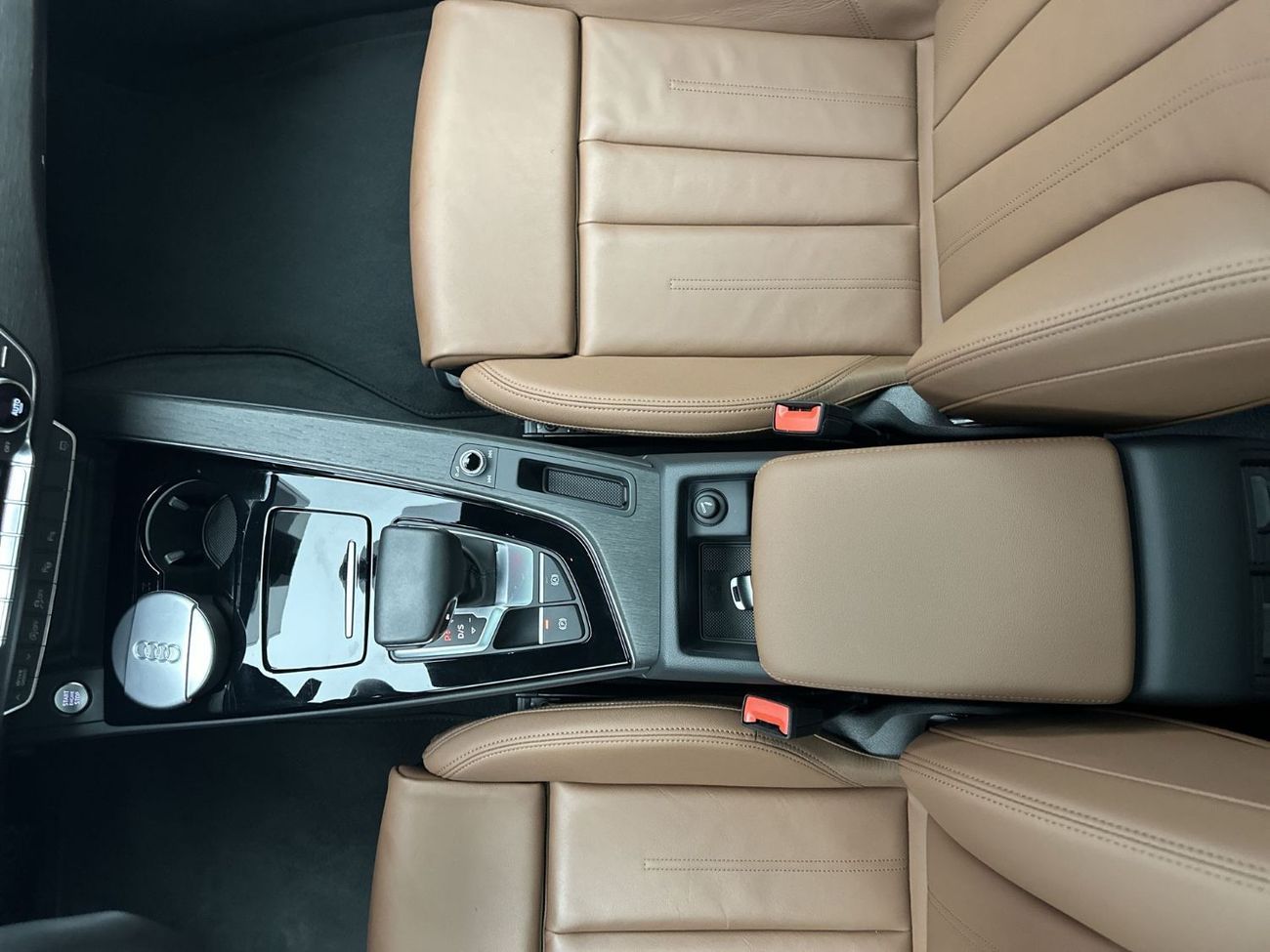 أودي A4 35 TFSI S Line 2.0L 150hp (Ref# 18106)