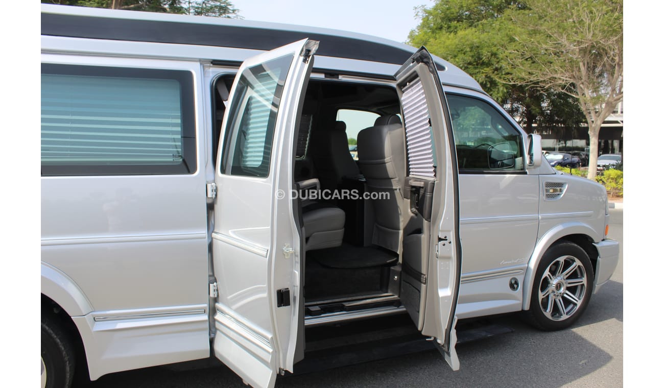 GMC Savana LUXURY GCC SPECS