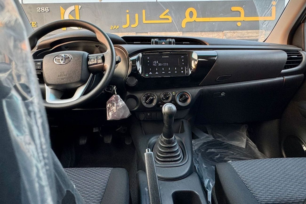 تويوتا هيلوكس GL 2.4L Double Cab