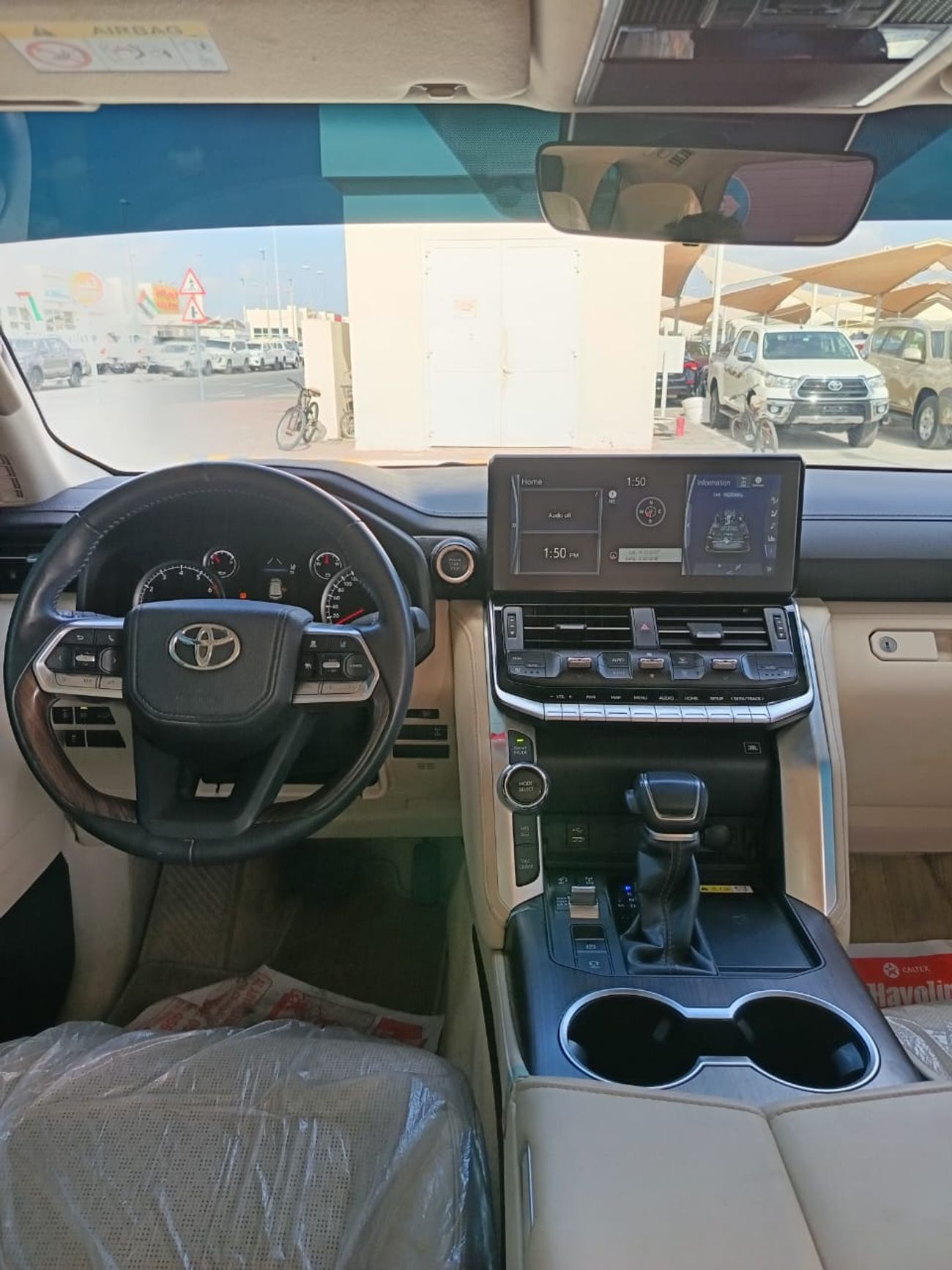 Toyota Land Cruiser GXR 3.5L TWIN TURBO LHD Automatic Petrol 4WD Sunroof Push Start Leather-Electric 7 Seats 5 Doors