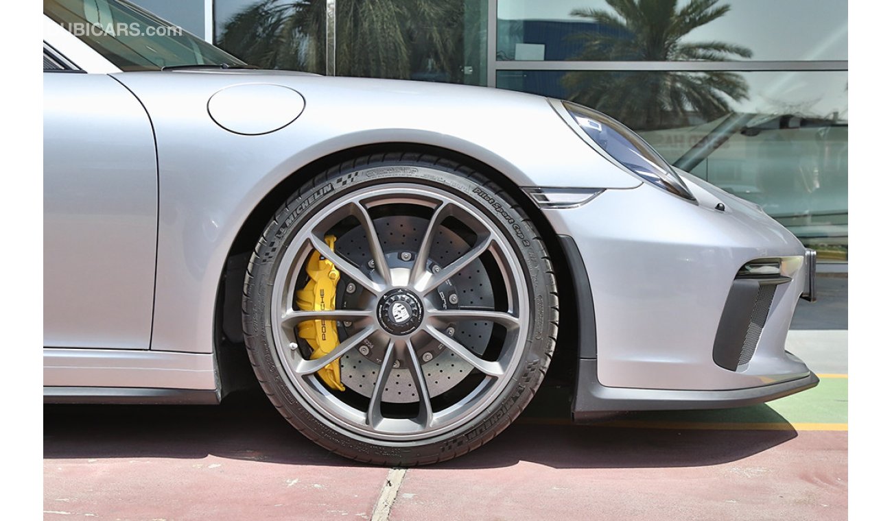 Porsche 911 Touring 2018