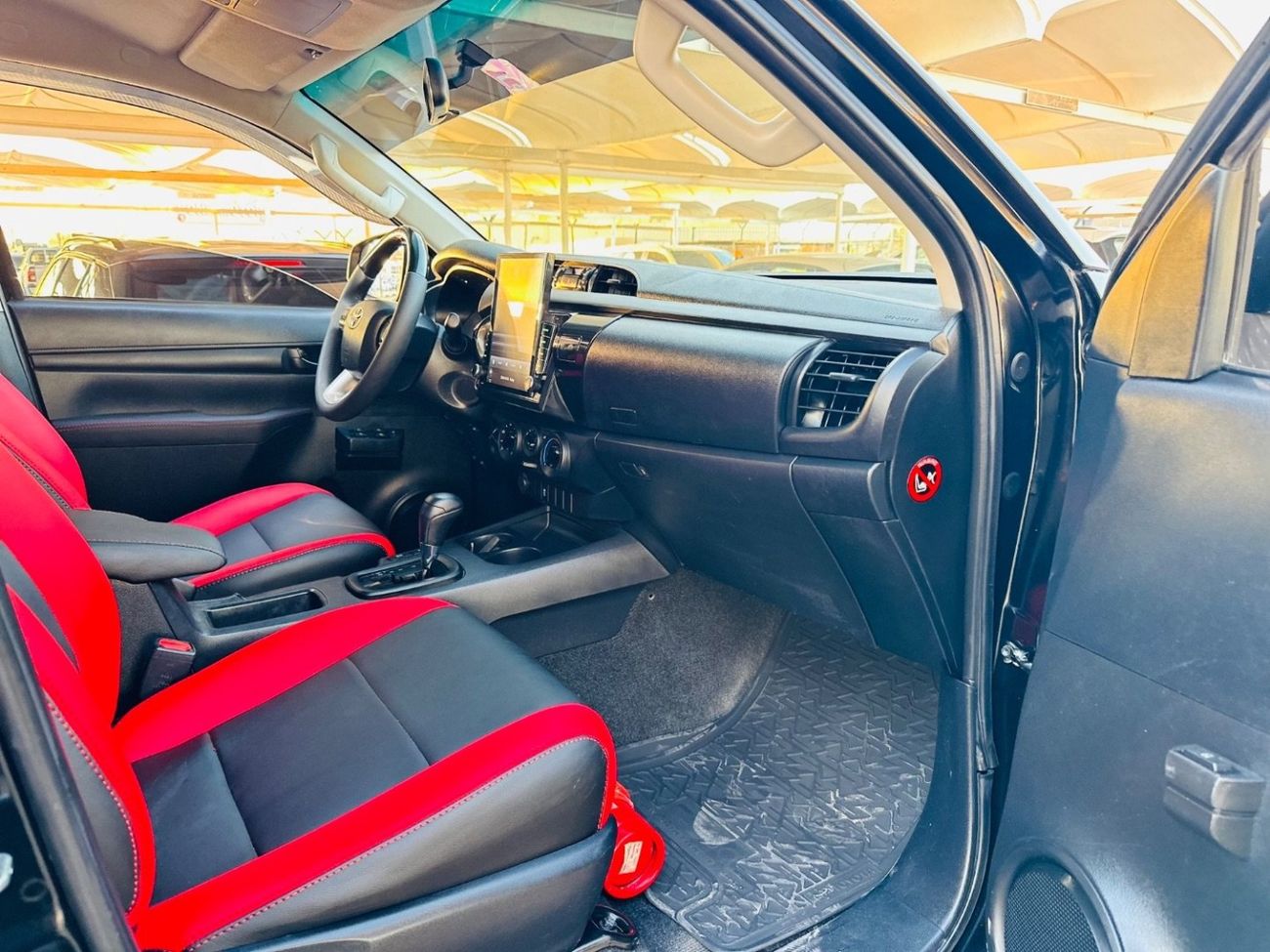 تويوتا هيلوكس Toyota Hilux SR5 2020 Facelift GR 2024 V4 LHD PETROL