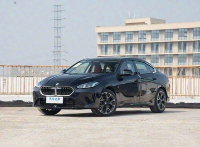 BMW 225L BMW 225L / 0km / black / chinese