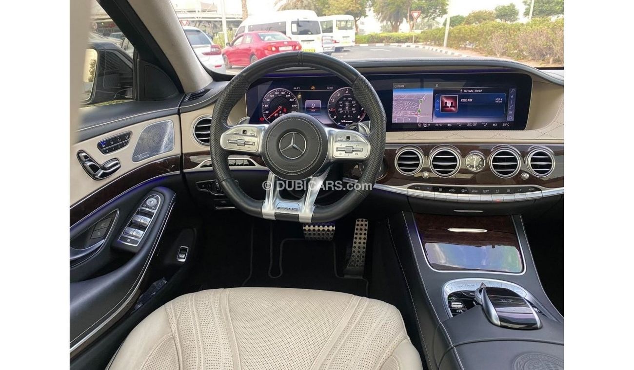 Mercedes-Benz S 63 AMG Std GCC SPEC UNDER WARRANTY NEAT AND CLEAN