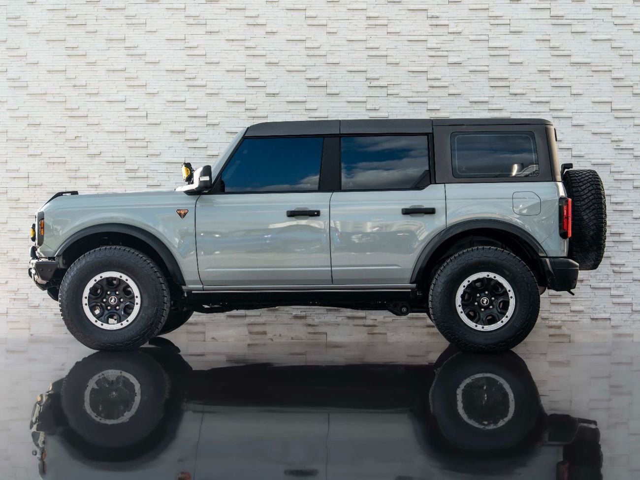 Ford Bronco Badlands 2.7L