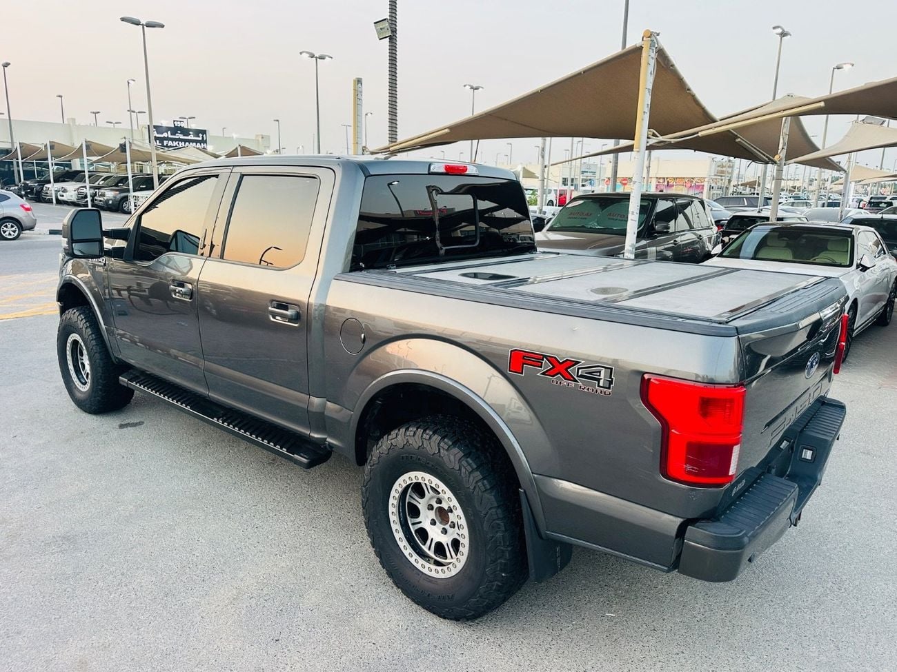 Ford F-150 LARIAT