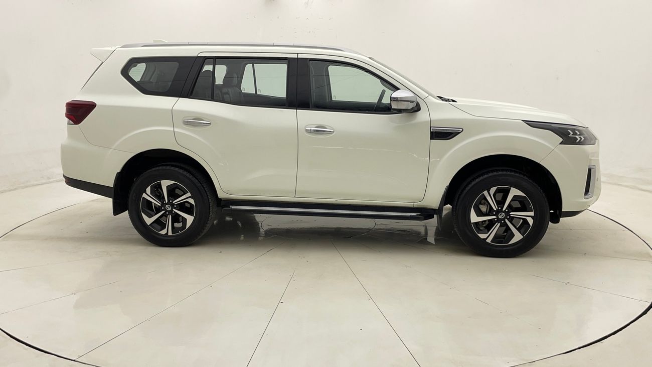 نيسان إكستيرا PLATINUM 2.5 | بدون دفعة مقدمة | اختبار القيادة في المنزل