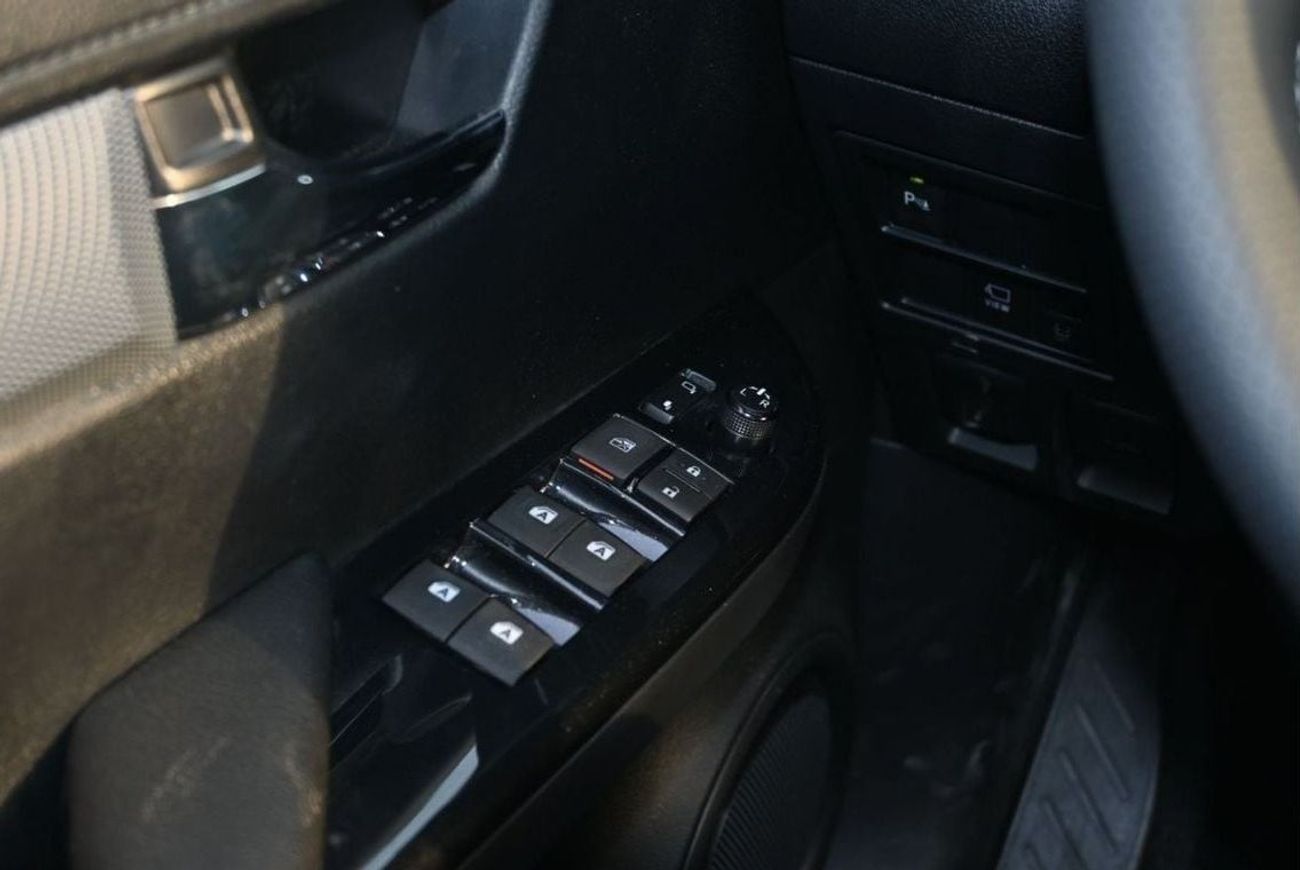 تويوتا هيلوكس Toyota Hilux GR Sport 4.0L V6, Petrol, 4WD, Pickup, Model 2024, Color White