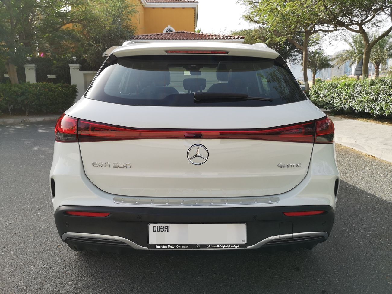 مرسيدس بنز EQA 350 Premium Plus